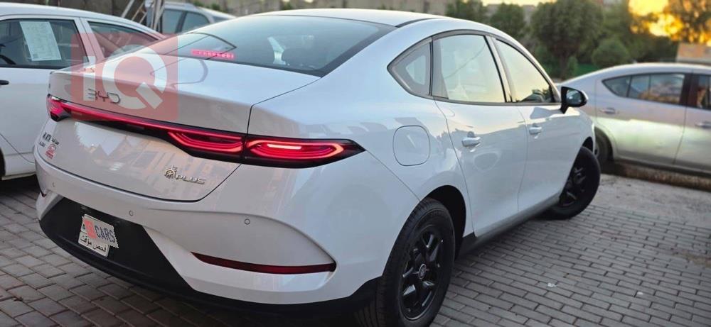 بي واي دي Qin Plus